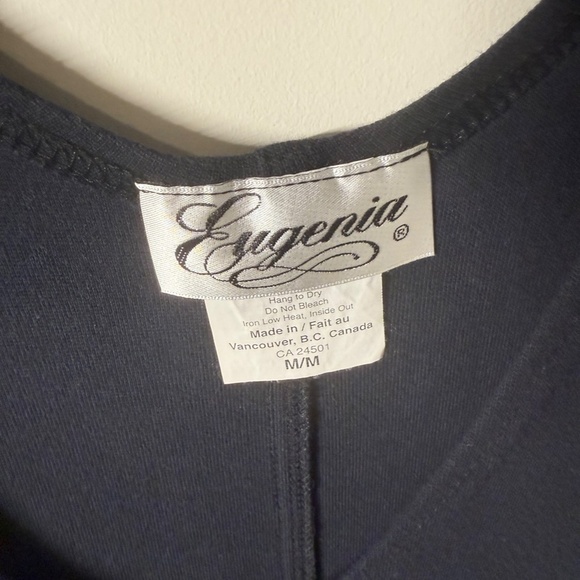 Eugenia Zip-Front Beach Cover-Up – Black (Size M) - Picture 3 of 5